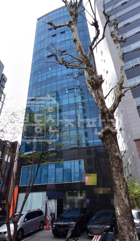 서울 강남구 삼성동 삼성중앙역 도보 3분 초역세권 대로변 12층 사무실 월세 매물번호 25458 사진 1