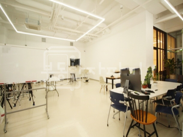 서울 강남구 논현동 무권리, 선정릉역 7분, 역세권, 지하 2층 임대 월세 매물번호 23754 사진 1