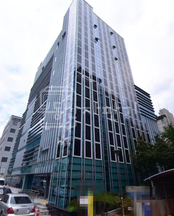 서울 강남구 논현동 무권리 논현역 도보 1분 초역세권 1층 상가 임대 월세 매물번호 26267 사진 1