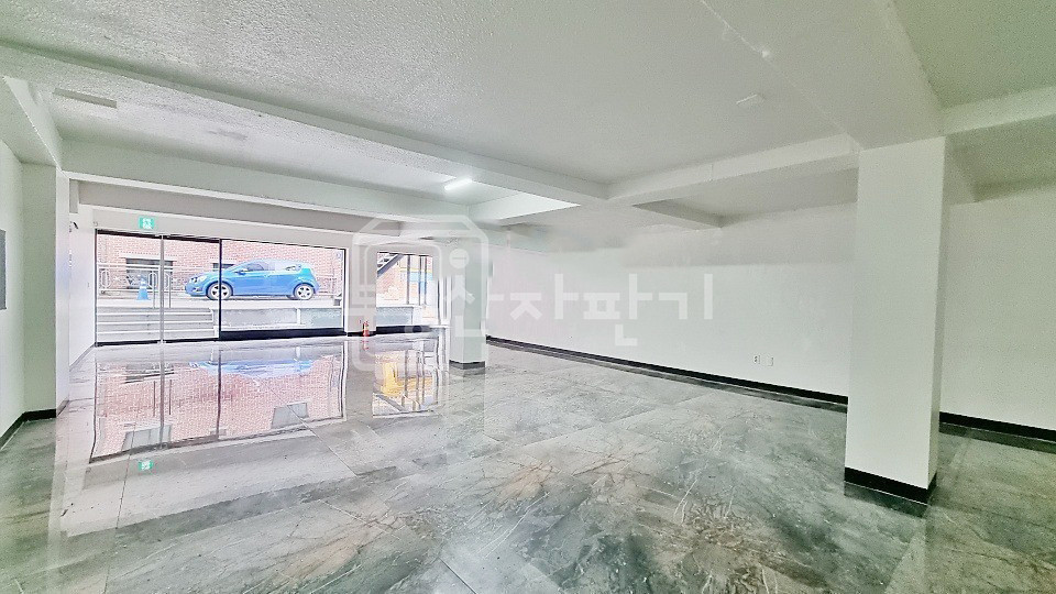 서울 강남구 논현동 무권리, 학동역 3분, 초역세권, 1층 임대 월세 매물번호 25966 사진 4