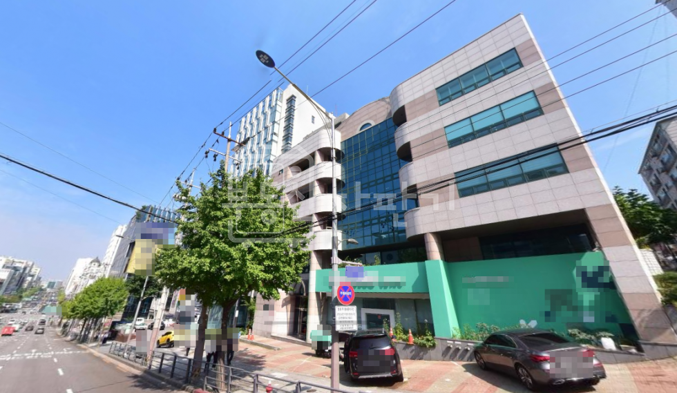서울 강남구 논현동 무권리, 학동역 3분, 초역세권, 대로변, 1층 임대 월세 매물번호 26319 사진 1