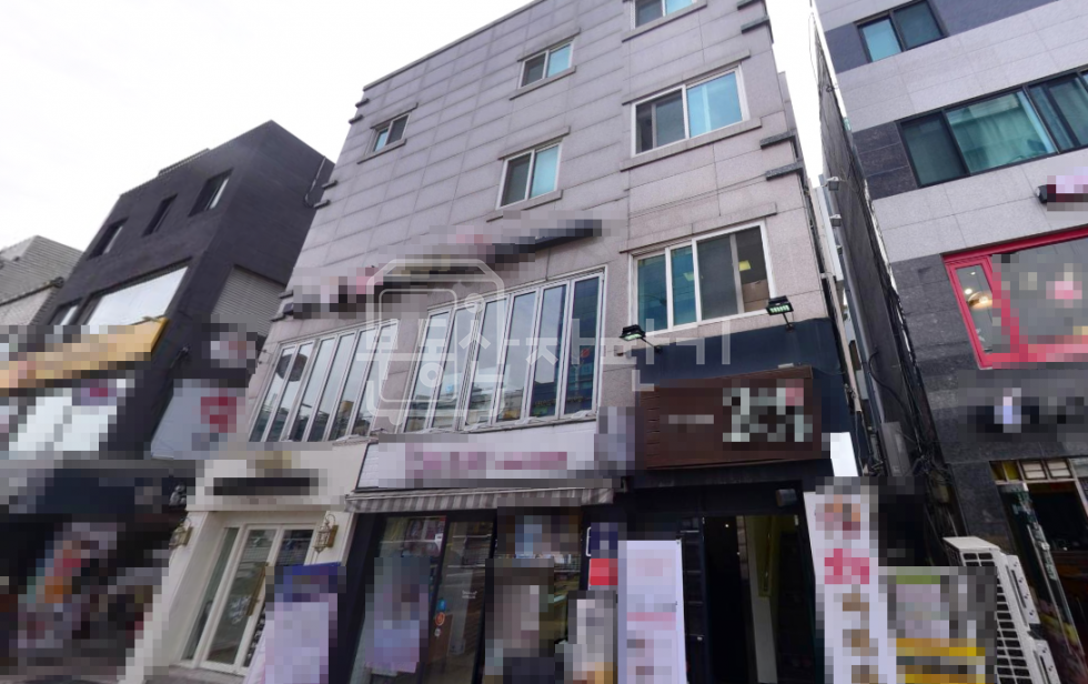 서울 동대문구 이문동 외대앞역 2분, 초역세권, 대로변 3층 임대 월세 매물번호 25705 사진 1