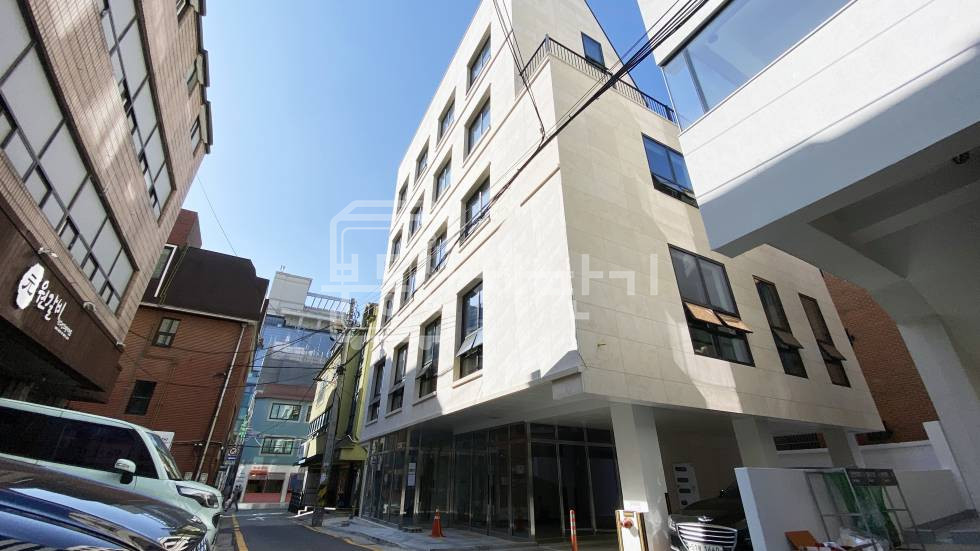서울 강남구 논현동 학동역 8분, 지상5층~지하1층 신축건물 통임대 월세 매물번호 26037 사진 2