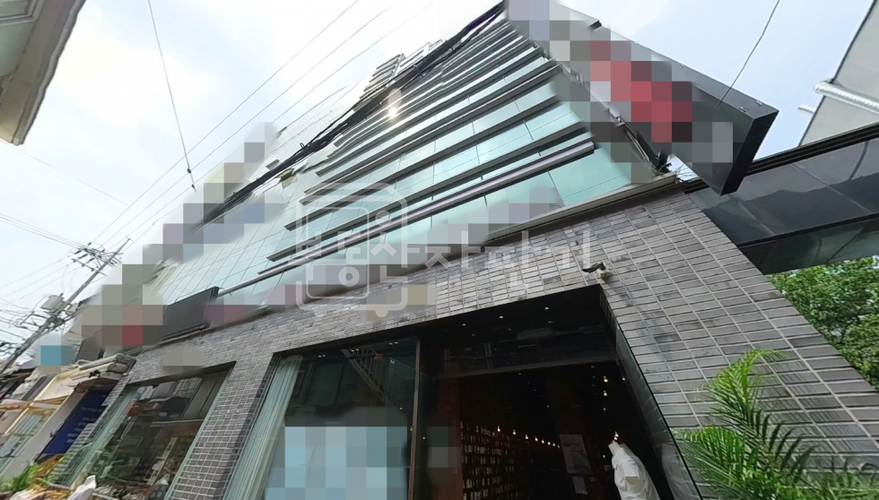 서울 마포구 서교동 무권리, 홍대입구역 도보7분, 8층 상가 임대 월세 매물번호 26404 사진 2
