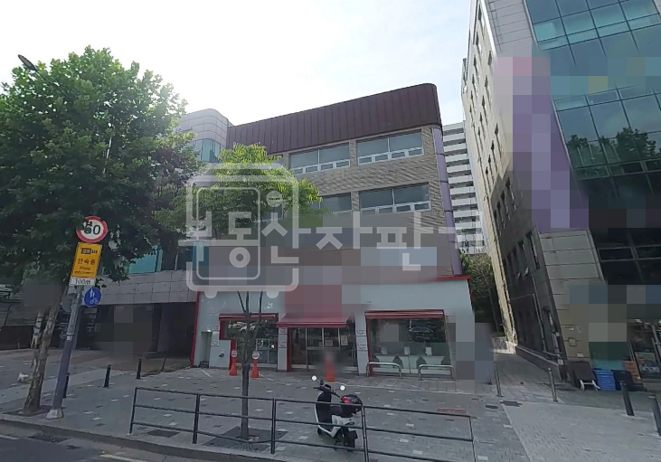 서울 강남구 도곡동 무권리, 대로변, 3층 임대 월세 매물번호 26525 사진 1
