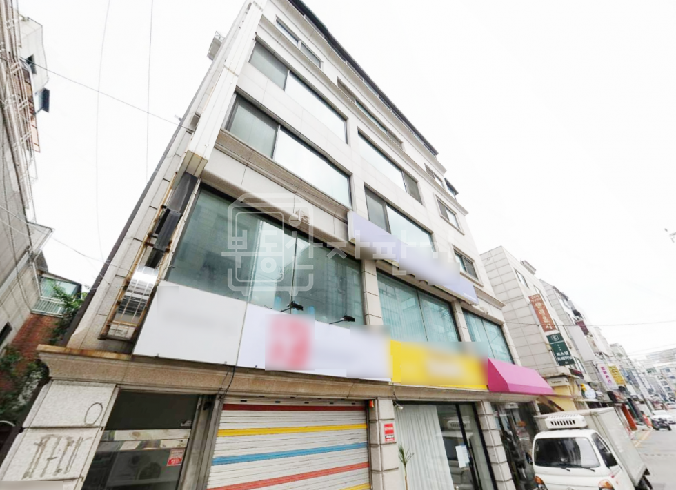 서울 강남구 논현동 무권리, 논현역 7분, 역세권, 1층 임대 월세 매물번호 21892 사진 1