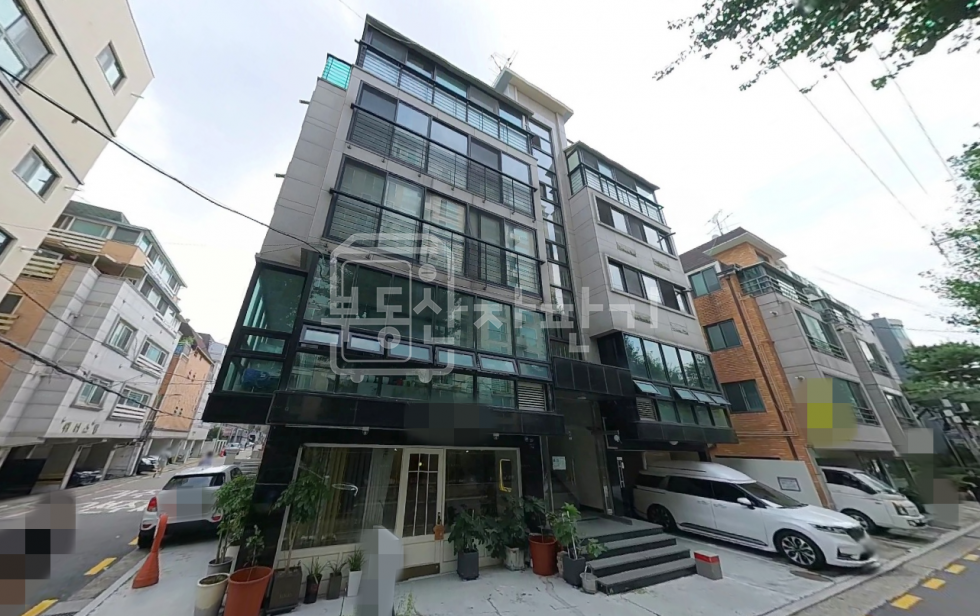서울 서초구 방배동 방배동 카페골목 인근, 내방역 도보10분, 2층 상가 임대 월세 매물번호 26636 사진 1