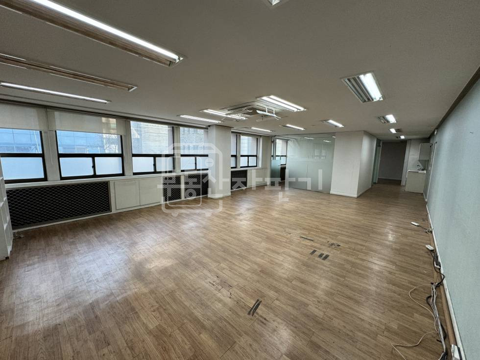 서울 강남구 청담동 무권리, 대로변, 청담역 도보10분, 2층 상가 임대 월세 매물번호 26862 사진 1