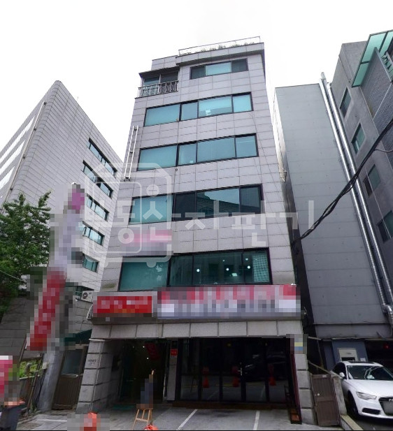 서울 서초구 서초동 무권리,양재역 5분, 역세권, 3층 임대 월세 매물번호 20931 사진 1