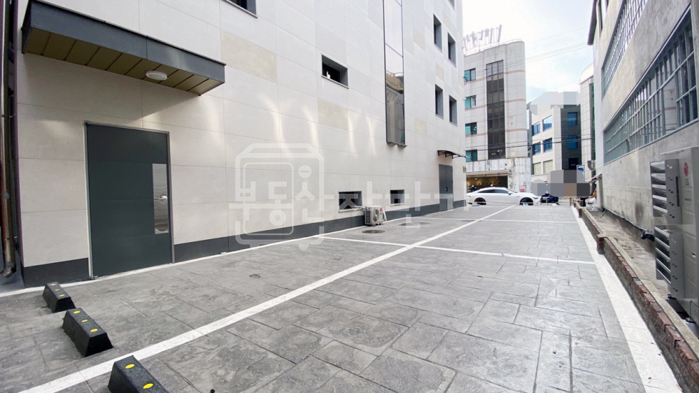 서울 강남구 신사동 신사역7분, 지상5층~지하1층 리모델링건물 통임대 월세 매물번호 16086 사진 4
