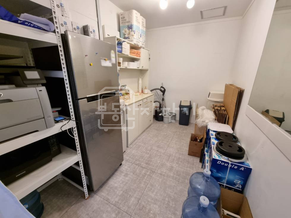 서울 강남구 논현동 무권리, 선정릉역 도보 2분, 초역세권, 3층 임대 월세 매물번호 27148 사진 4