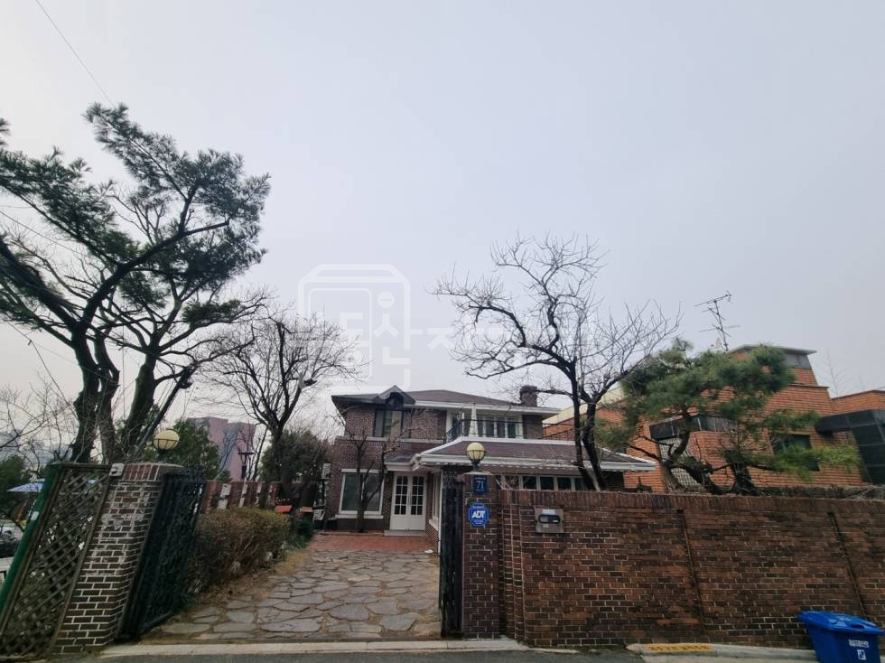 서울 강남구 역삼동 무권리, 신논현역 9분, 역세권, 1층~2층 연층 임대 월세 매물번호 25223 사진 3