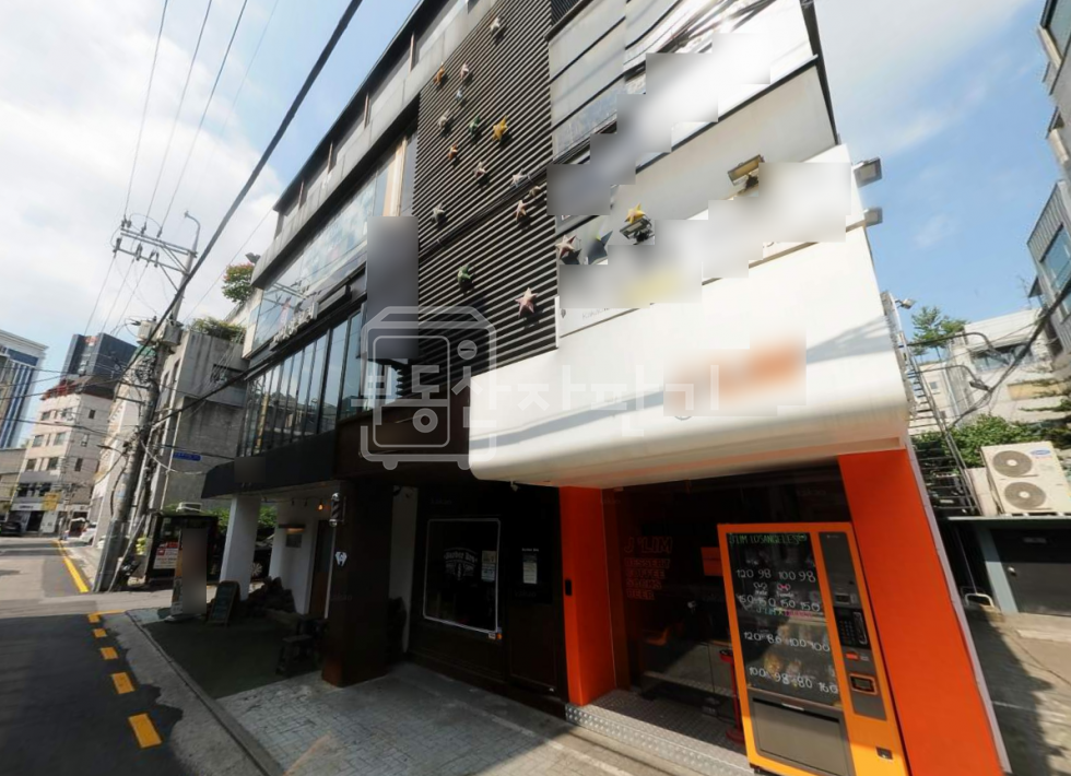 서울 강남구 신사동 압구정로데오역 4분, 역세권, 1층 임대 월세 매물번호 17011 사진 1
