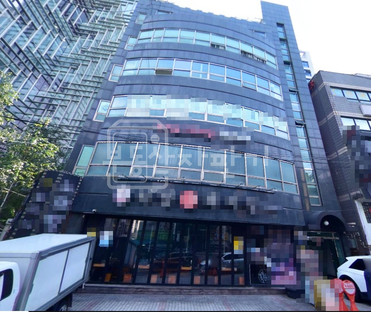 서울 강남구 역삼동 역삼역 도보 6분, 역세권, 2층 임대 월세 매물번호 27415 사진 1