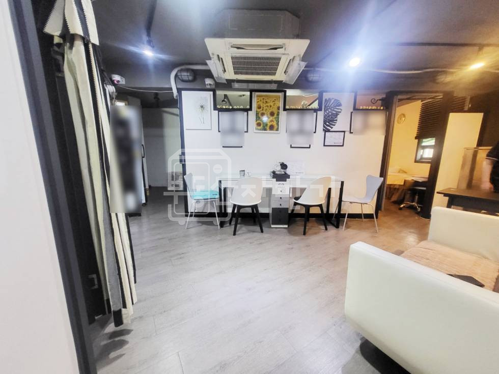 서울 강남구 역삼동 역삼역 도보 4분, 역세권, 2층 전체임대 월세 매물번호 27604 사진 3