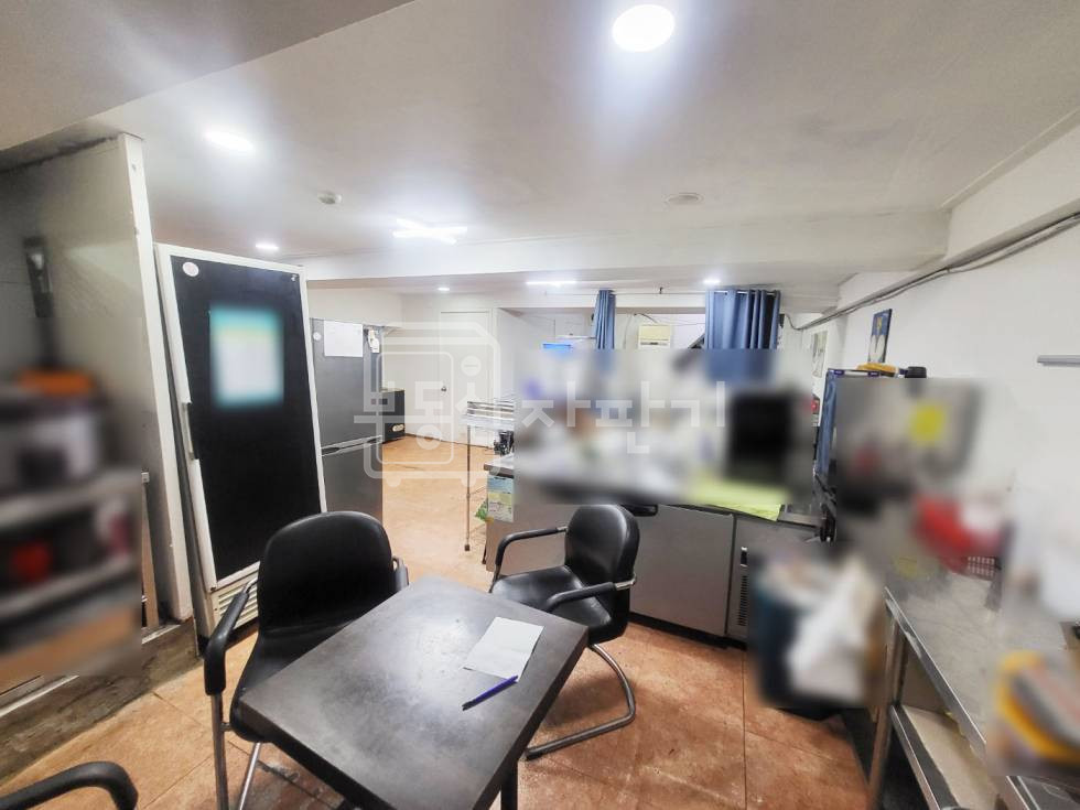 서울 강남구 역삼동 무권리, 더블역세권, 역삼역 도보2분, 지하1층 일부 임대 월세 매물번호 27609 사진 4