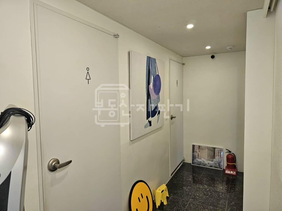 서울 강남구 신사동 신사역 도보4분, 역세권, 3층 임대 월세 매물번호 27849 사진 3