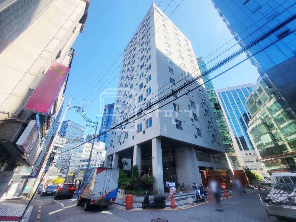 서울 강남구 역삼동 선릉역 6분, 역세권, 2층 임대 월세 매물번호 27742 사진 1