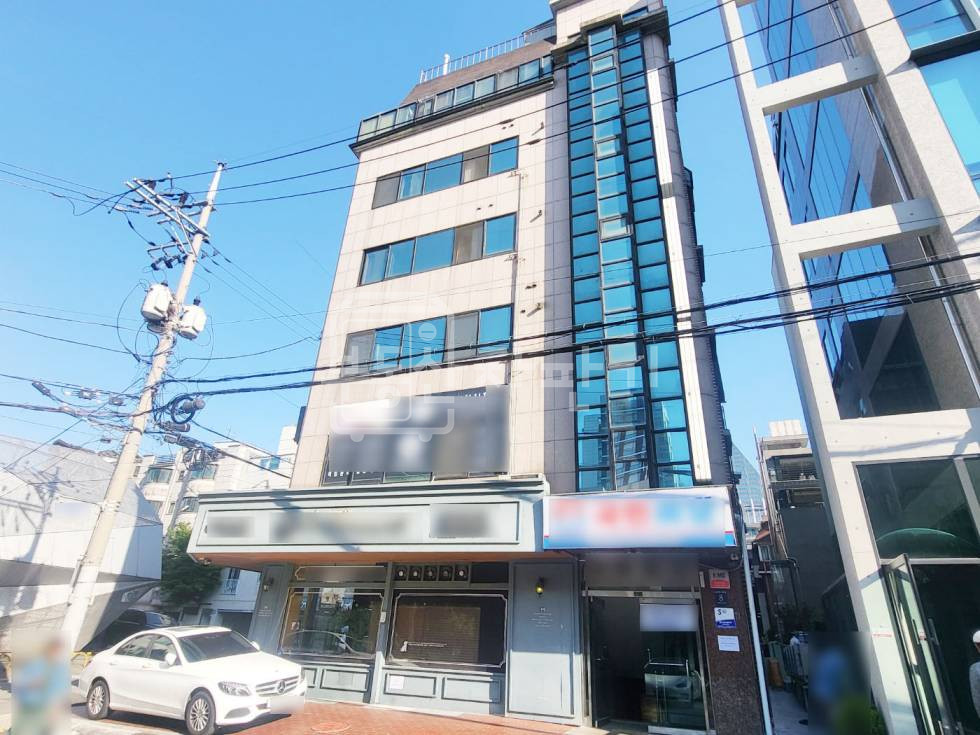 서울 강남구 역삼동 언주역 2분, 초역세권, 2층 일부 임대 월세 매물번호 27701 사진 1