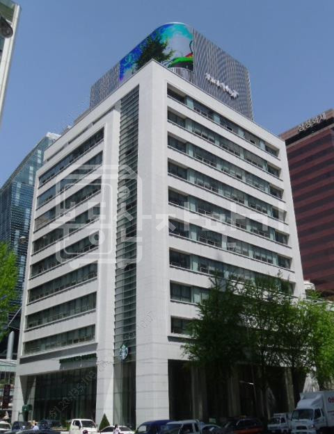 서울 중구 을지로1가 을지로입구역 도보 1분 초역세권 대로변 사무실 임대 월세 매물번호 27929 사진 1