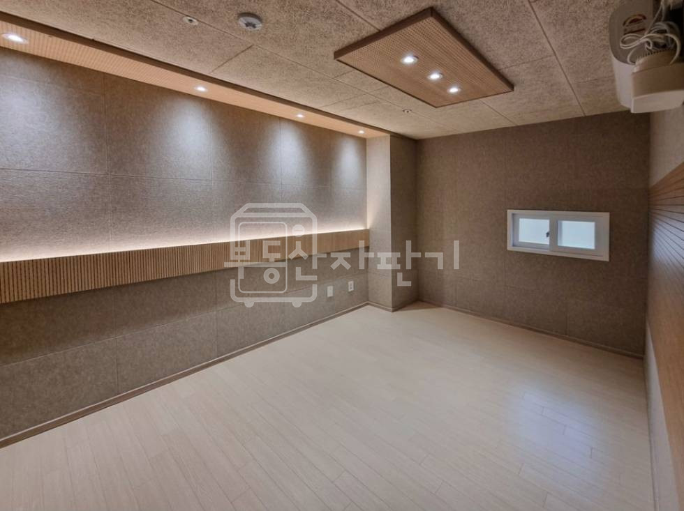 경기 고양일산동구 장항동 일산 랜탈스튜디오, 룸24, 정발산역 도보5분, 4층 상가 임대 월세 매물번호 28042 사진 1