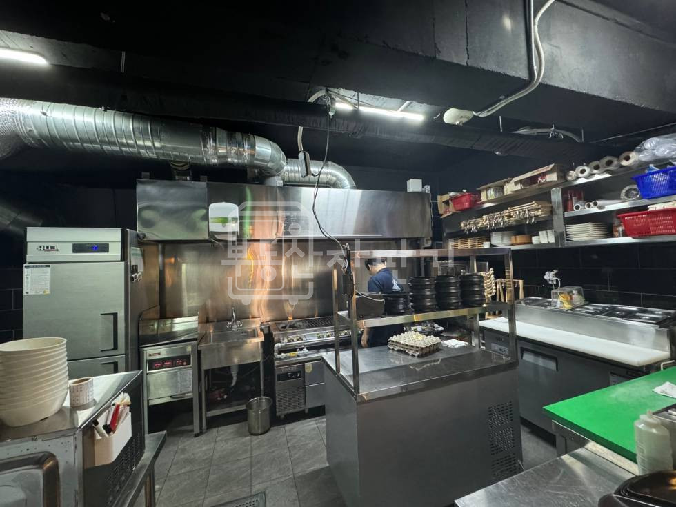 서울 강남구 대치동 선릉역 2분, 초역세권, 2층 임대 월세 매물번호 27422 사진 4