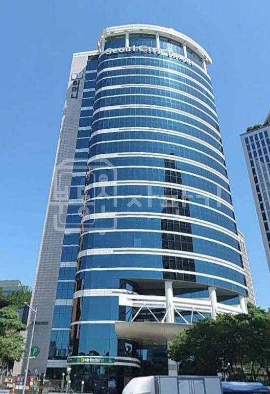 서울 중구 남대문로5가 서울역 초역세권 대형 사무실 임대 월세 매물번호 28099 사진 1