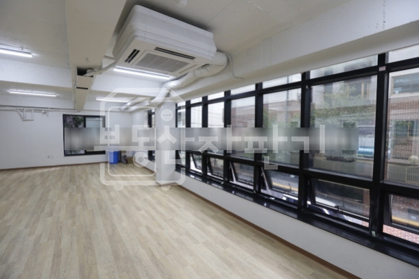 서울 강남구 청담동 무권리, 압구정로데오역 10분, 역세권, 2층 임대 월세 매물번호 10216 사진 3