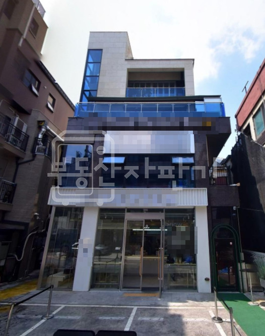서울 강남구 신사동 압구정로데오역 도보 6분, 역세권, 2층 임대 월세 매물번호 28195 사진 1