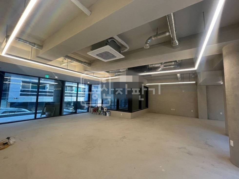 서울 강남구 청담동 신축 첫입주, 강남구청역 도보4분, 1층 상가 임대 월세 매물번호 28227 사진 1