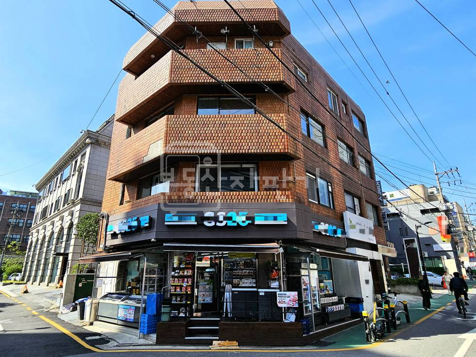 서울 강남구 신사동 무권리, 압구정역 도보6분, 역세권, 지하1층 임대 월세 매물번호 27495 사진 1