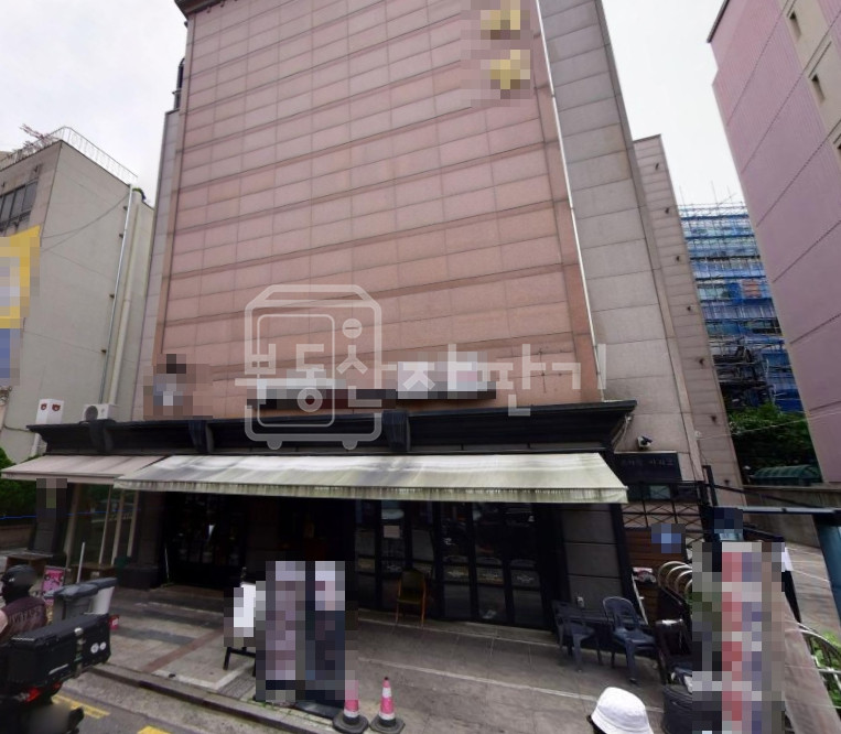 서울 강남구 논현동 언주역 도보 1분, 초역세권, 1층 임대 월세 매물번호 28243 사진 1