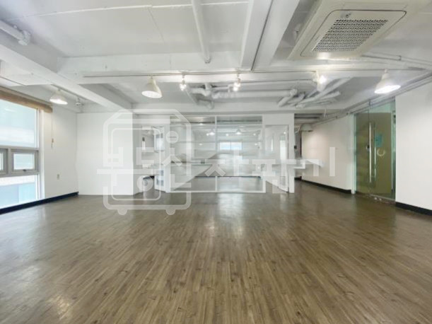 서울 강남구 신사동 무권리, 신사역 10분, 역세권, 3층 임대 월세 매물번호 25327 사진 6
