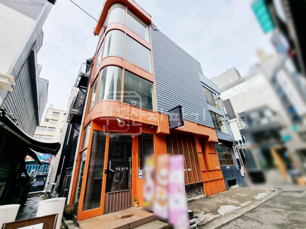 서울 강남구 역삼동 신논현역 4분, 역세권, 1층~2층 연층 임대 월세 매물번호 25551 사진 1
