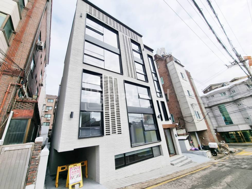서울 서초구 반포동 신논현역 8분, 지상4층~지하1층 리모델링건물 통임대 월세 매물번호 22843 사진 2