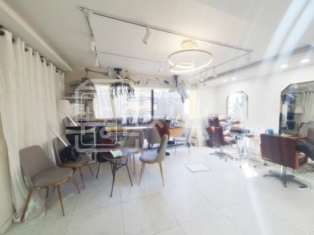 서울 강남구 역삼동 무권리, 신논현역 2분, 초역세권, 2층 임대 월세 매물번호 25992 사진 3