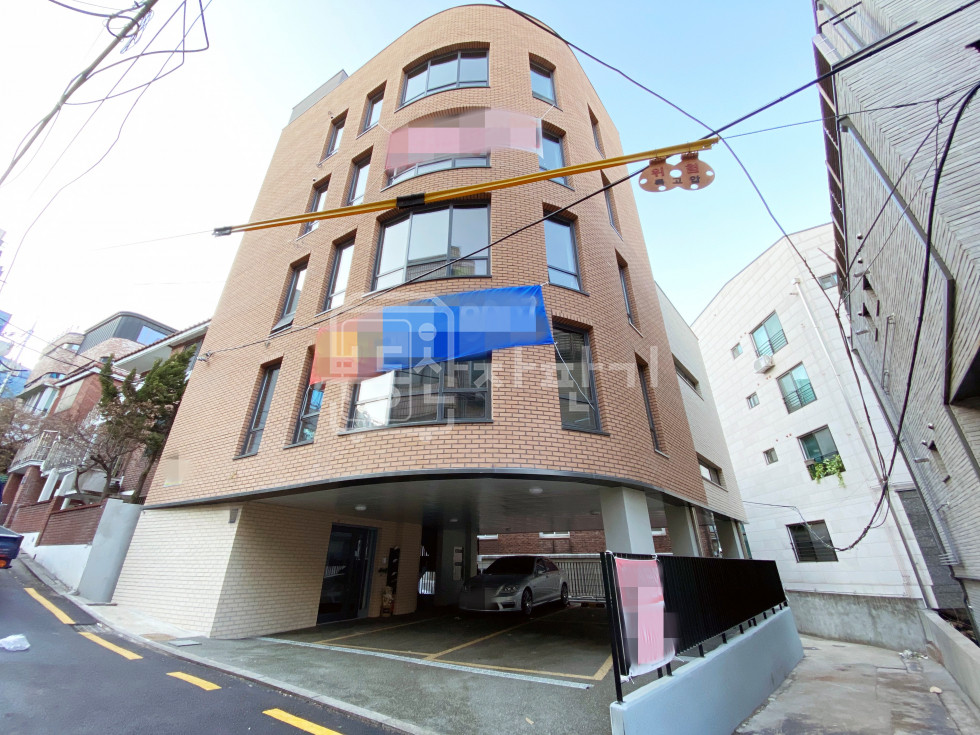 서울 강남구 논현동 강남구청역 7분, 지상5층~지하1층 신축급건물 통임대 월세 매물번호 15895 사진 1