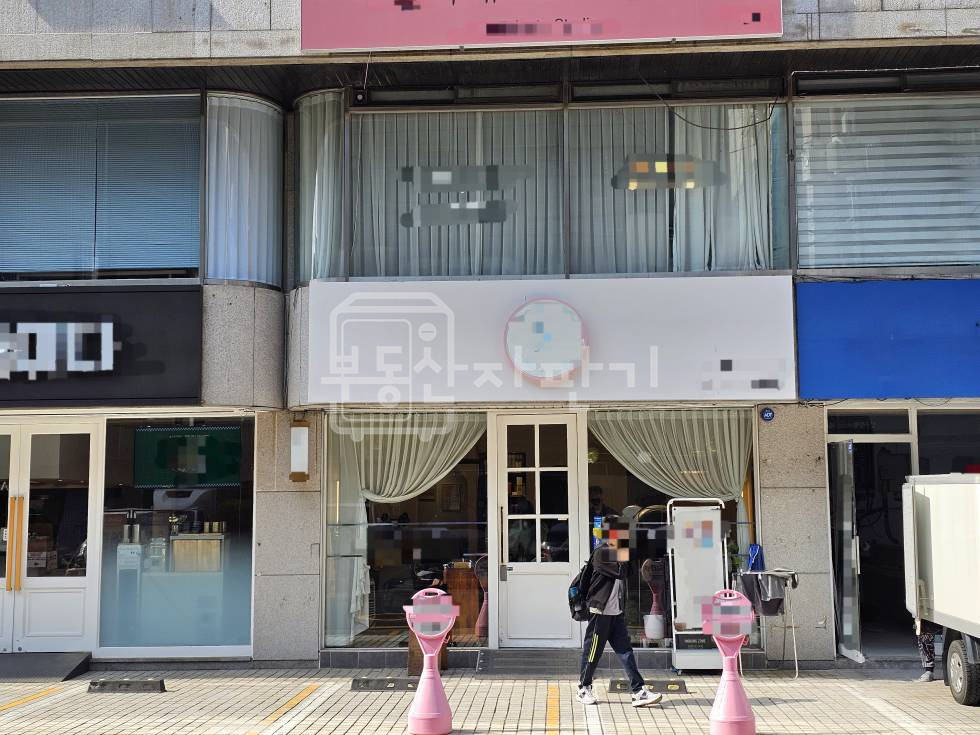 서울 강남구 신사동 압구정역 3분, 초역세권, 1층 임대 월세 매물번호 23360 사진 4
