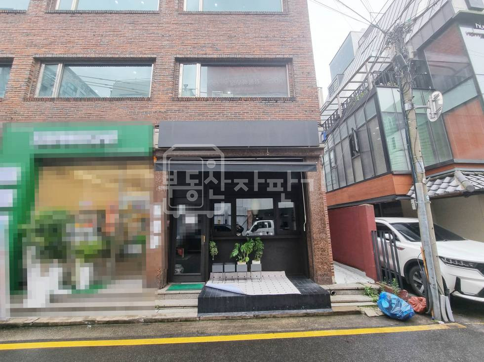 서울 강남구 신사동 신사역 6분, 역세권, 1층 임대 월세 매물번호 26721 사진 2