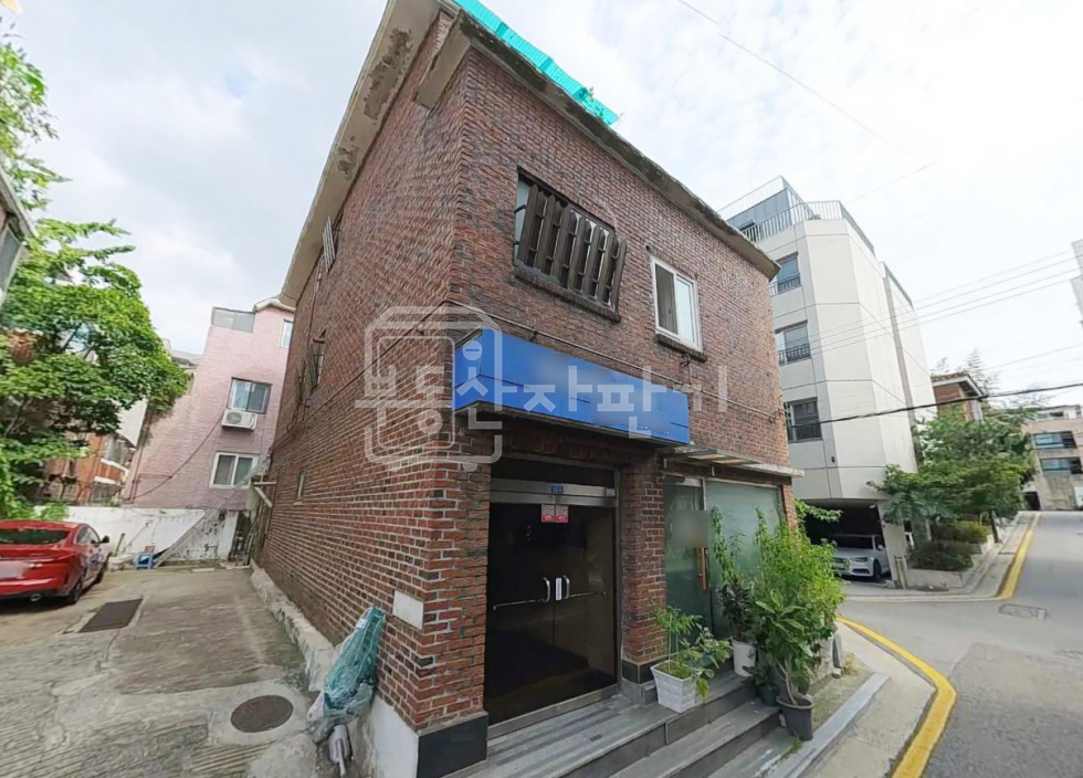 서울 강남구 논현동 무권리, 학동역 도보7분, 역세권, 지하1층 임대 월세 매물번호 24400 사진 1