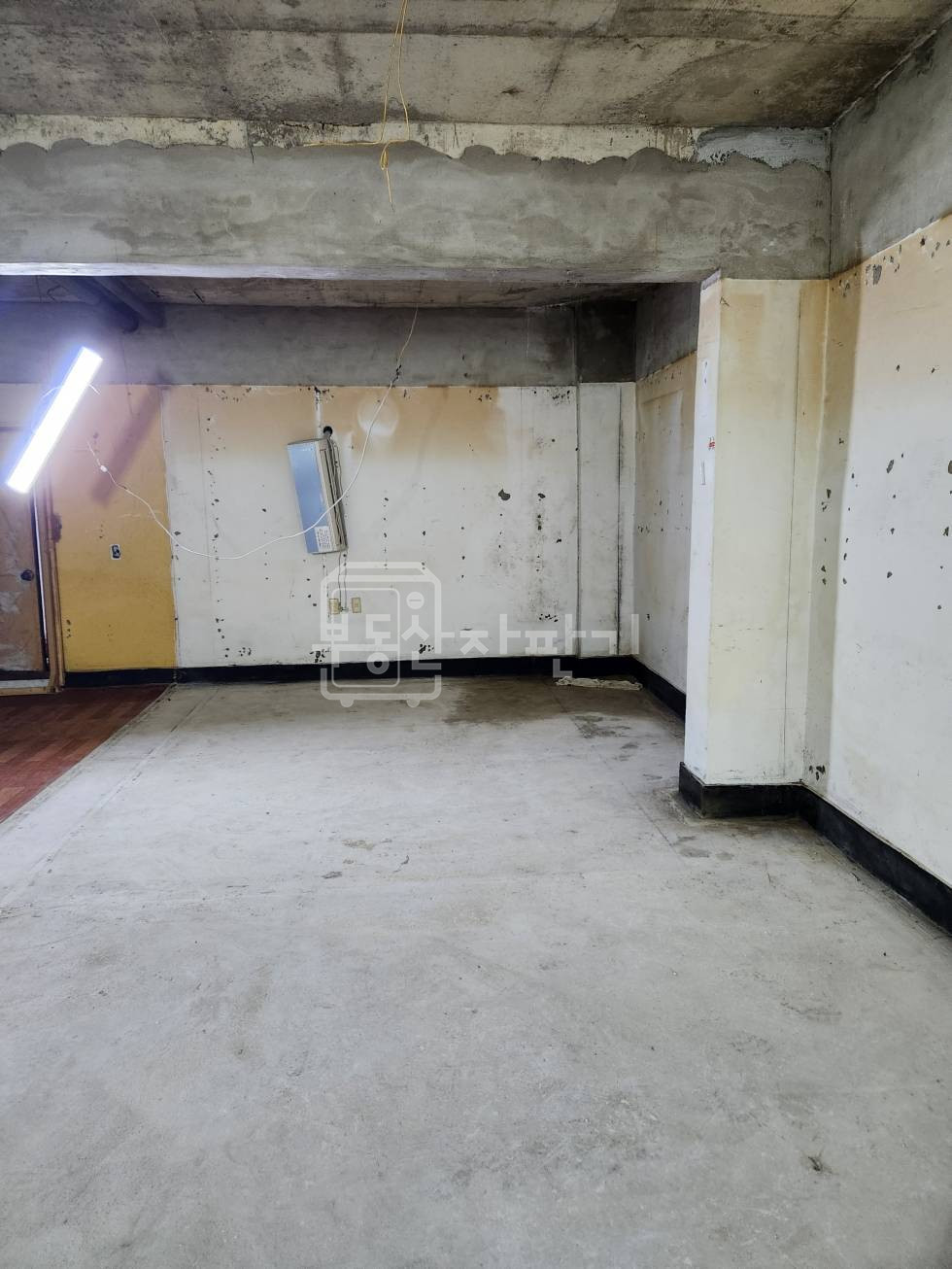 서울 강남구 논현동 무권리, 학동역 도보7분, 역세권, 지하1층 임대 월세 매물번호 24400 사진 3