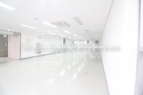서울 강남구 역삼동 무권리, 선릉역2분, 초역세권, 대로변, 5층 임대 월세 매물번호 10816 사진 1
