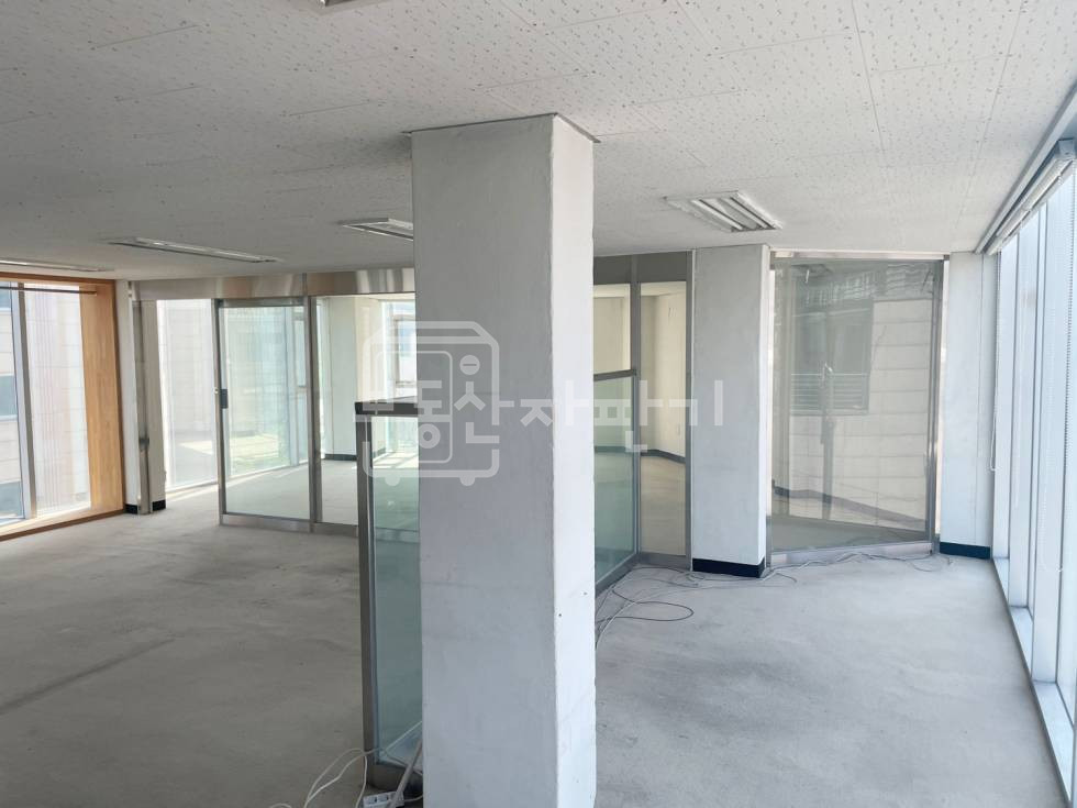 서울 강남구 청담동 무권리, 청담사거리 인근, 4층 임대 월세 매물번호 28431 사진 6