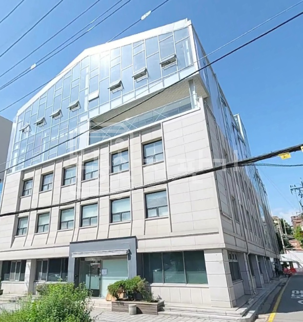 서울 서초구 방배동 무권리, 사당역 10분, 역세권, 5층 임대 월세 매물번호 28307 사진 1