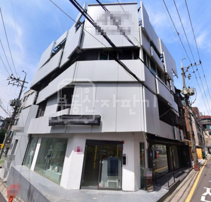 서울 강남구 신사동 무권리, 신사역 도보 8분, 역세권, 1층 임대 월세 매물번호 28687 사진 1
