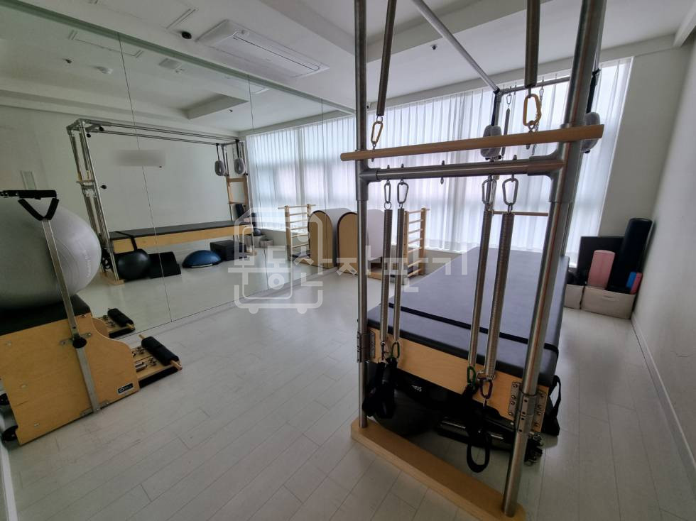 서울 강남구 역삼동 한티역 도보 9분, 역세권, 5층 임대 월세 매물번호 28709 사진 2