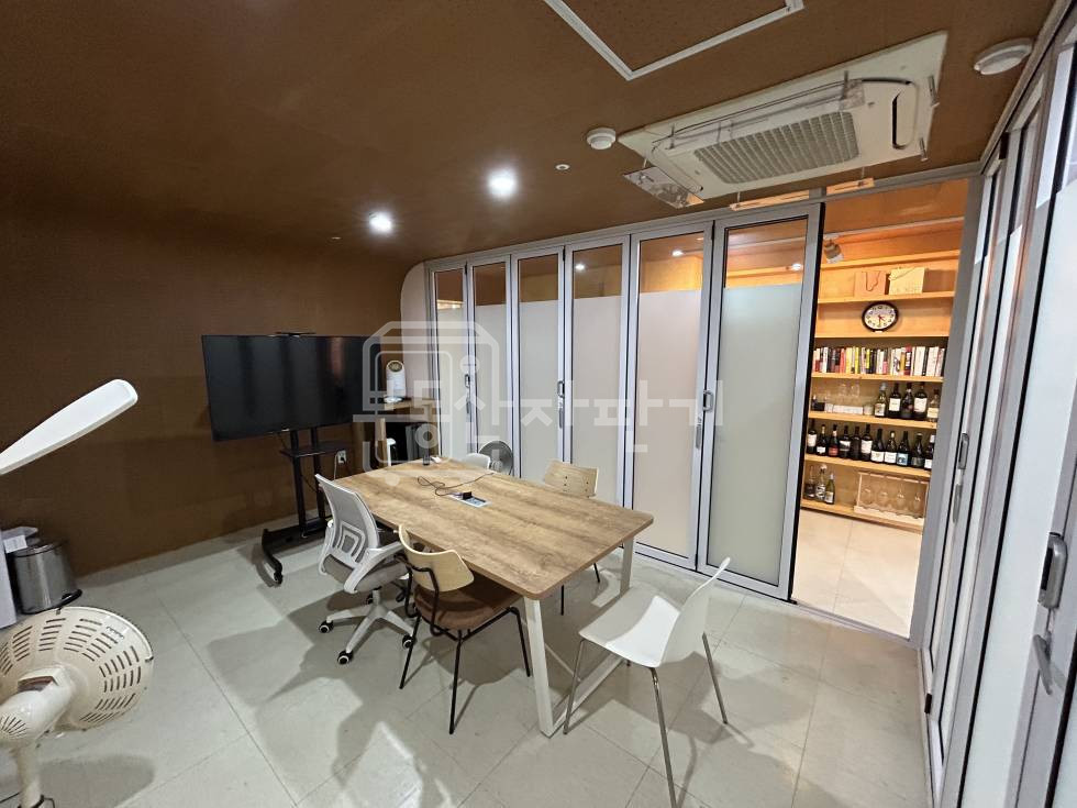 서울 강남구 도곡동 무권리, 뱅뱅사거리 인근, 6층 임대 월세 매물번호 27085 사진 4