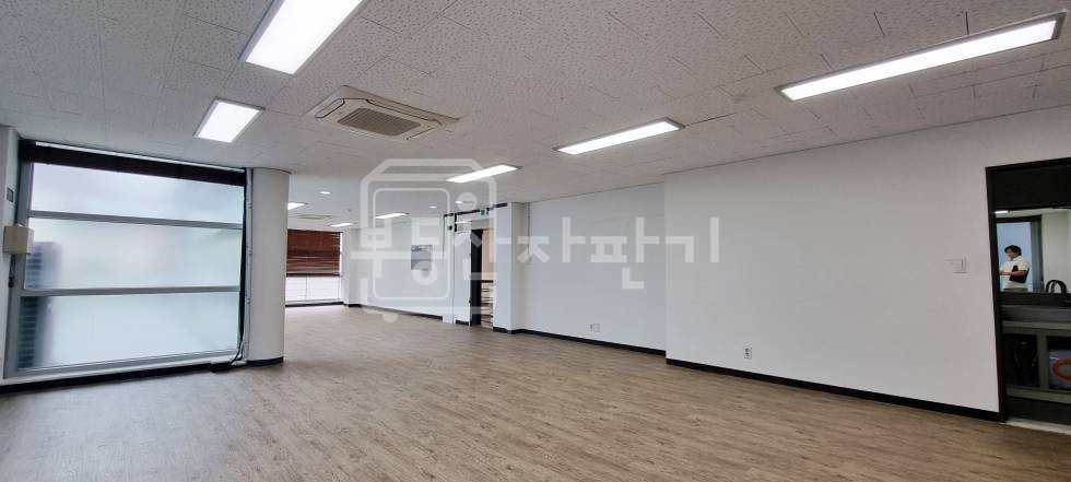 서울 강남구 신사동 무권리, 압구정역 7분, 역세권, 4층 임대 월세 매물번호 27921 사진 4