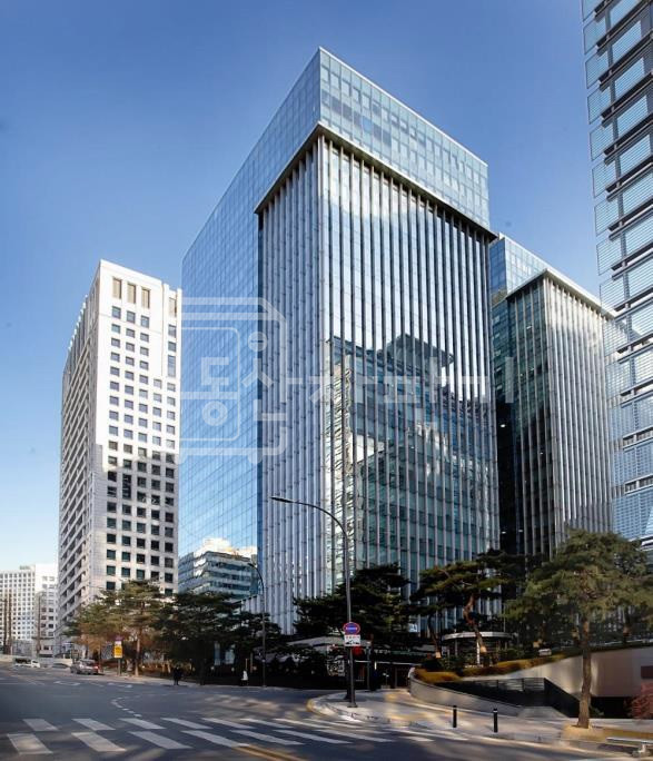서울 중구 순화동 시청역 서울역 더블 역세권 대형 사무실 15층 임대 월세 매물번호 28773 사진 1