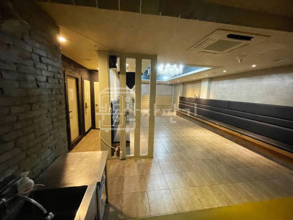 서울 강남구 논현동 198-8 무권리,신논현역 3분, 초역세권, 지하 1층 임대 월세 매물번호 27841 사진 9